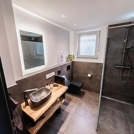 Eifellodge - Am Roten Sandberg * 普鲁姆