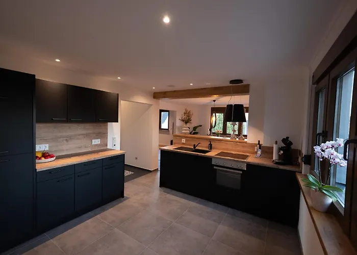 Eifellodge - Am Roten Sandberg Ferienhaus *