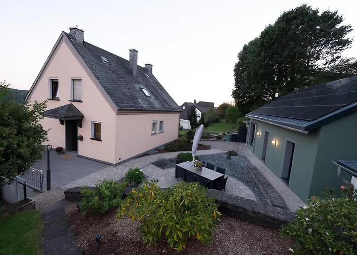 Eifellodge - Am Roten Sandberg * Prüm